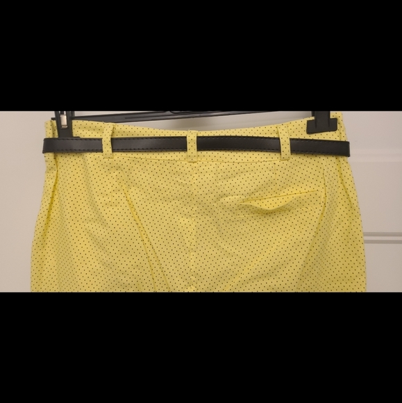 2 for 1 🥰 ELISSIA Women Pants Yellow Black dot with Black belt🪅 - Picture 3 of 9